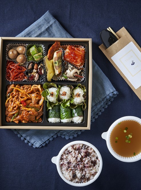 정찬 제육 & 쌈밥과잡곡밥 박스
